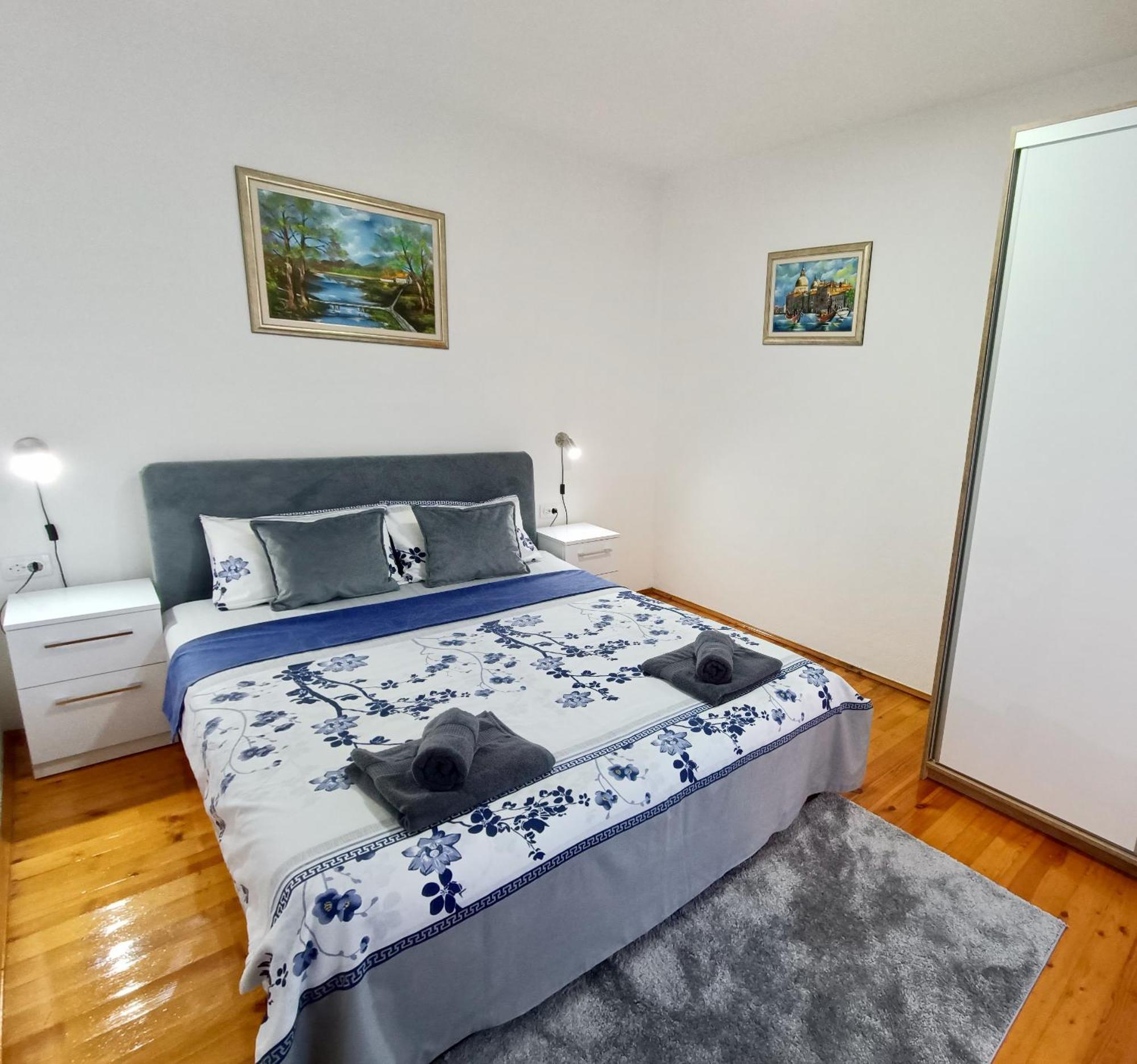 Entire House Floor - 2-Bedroom Cozy & Peaceful Apartment Podgorica Buitenkant foto